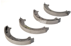 Park brake shoe set P80 S70/V70(XC) with AWD