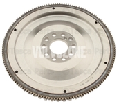 Dual mass flywheel - only for 850 according VIDA