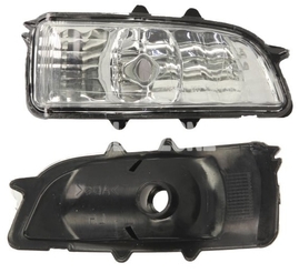 Outside mirror turn indicator right P1 C30/V40 II(XC), C70 II (2008-), S40 II/V50 (2007-), P2 (2007-) S60/V70 II, P3 (-2011) S80 II/V70 III (OEM)