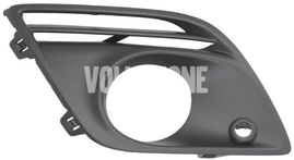 Fog light bumper frame right P3 (-2013) XC60 with hole for parking sensor (OEM)
