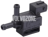 Petrol vapor extraction valve (EVAP) S40/V40 (2000-), P80 (1999-2002), P2 (-2002)